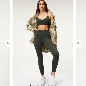 NWT Good American seamless ribbed legging